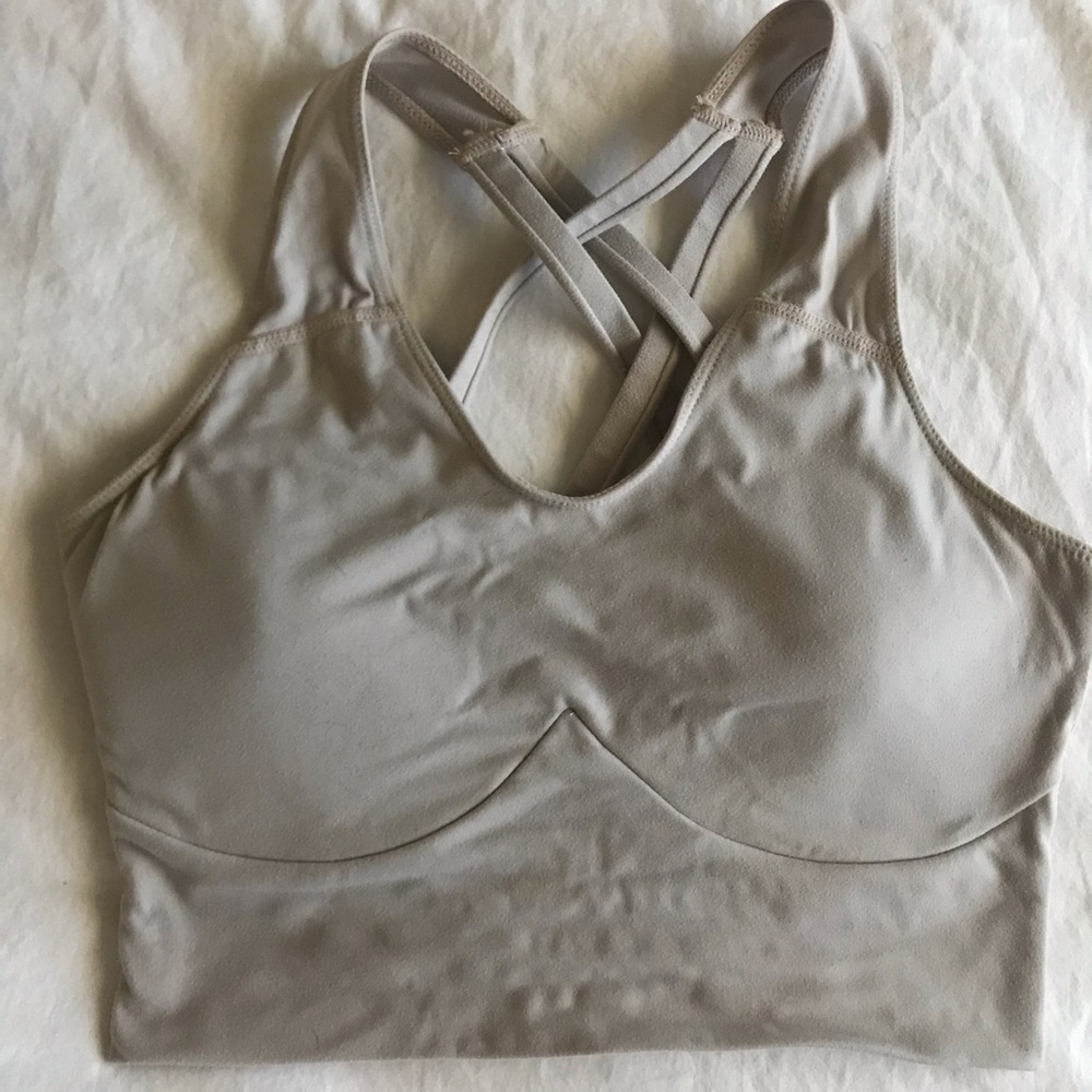 Balance athletica define top in sandstone